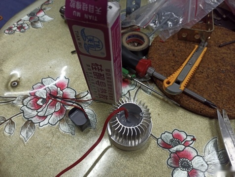 自我迭代4个版本，纯手工改装一辆电动折叠自行车