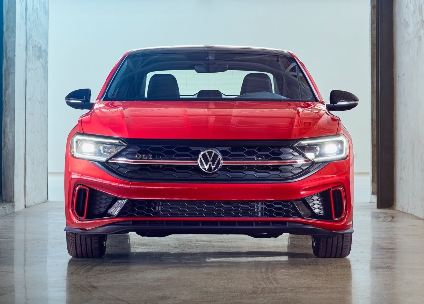 换上全新1.5T 神似帕萨特 新款Jetta发布