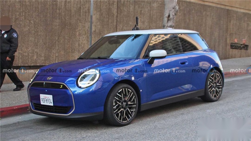 实车露脸，全新MINI电动版不小心看成了GT-R，国产版啥时候到？