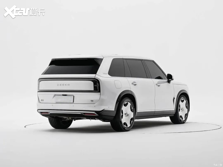 准900V高压架构加持 极氪9X大五座预售 浩思动力电驱技术再突破