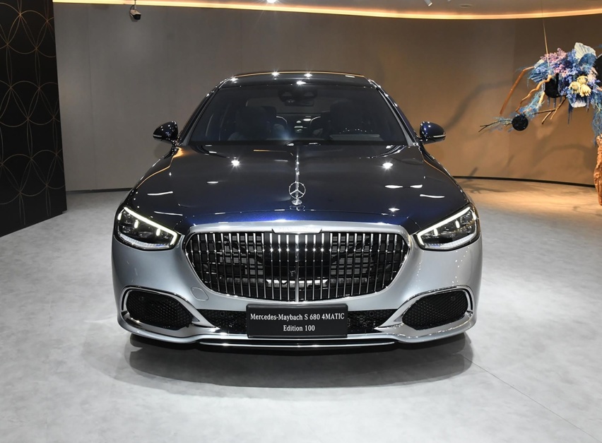 399.8万元 100周年纪念版迈巴赫S680国内上市 搭载V12发动机