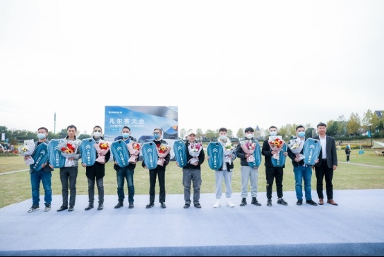 承诺“客户在哪，服务就在哪”，凡尔赛C5 X本月计划交付超5000辆