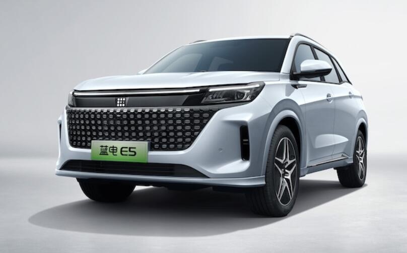 华为车机加持！综合续航1150km，蓝电七座中型SUV E5售13.9