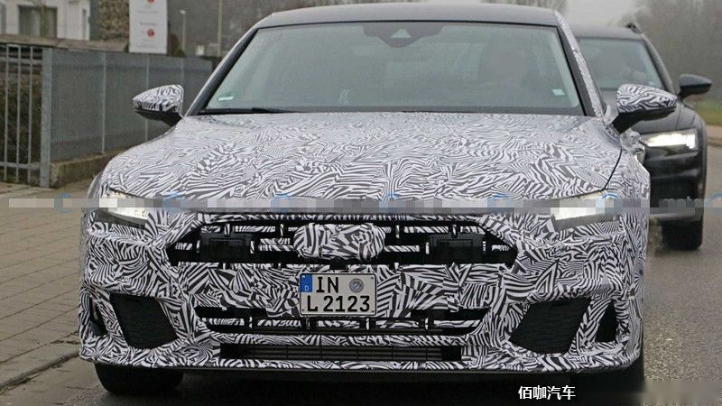 audi-a7l-spy-photos.jpg