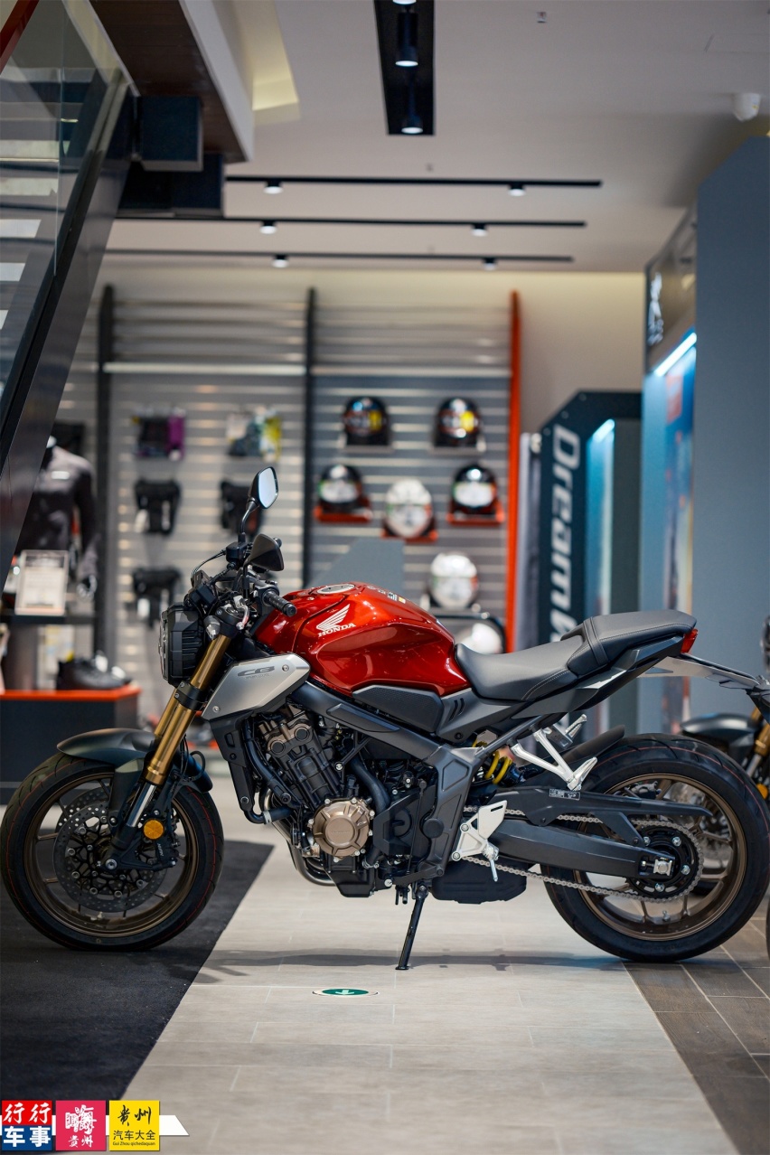 东瀛四缸猛兽|本田CB650R贵阳HondaDreamWing实拍