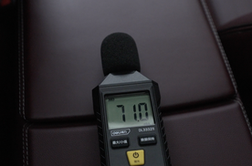 刷到对比视频：航海家水杯稳到惊叹，分贝低得舒服