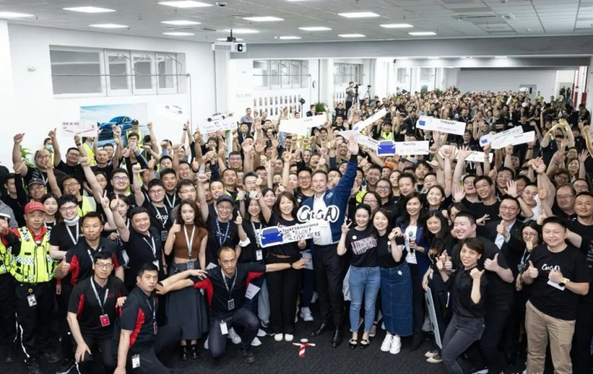 特斯拉Q2财报公布，凭什么半年能卖50万辆？