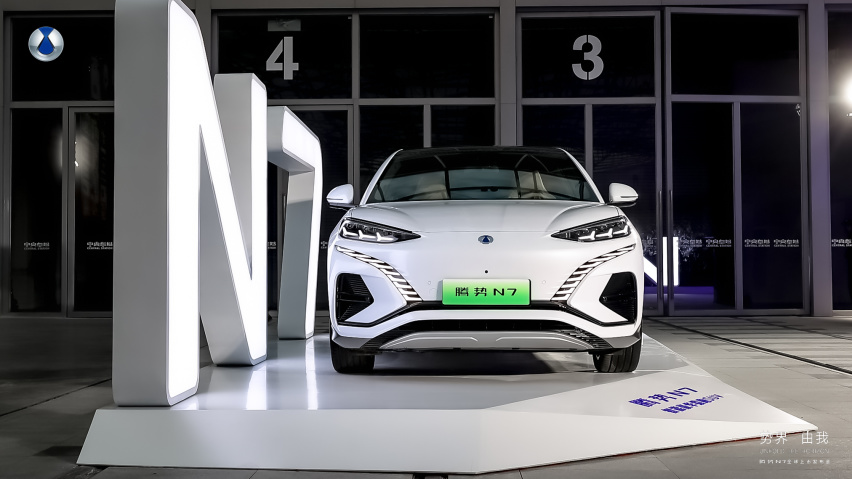 腾势N7猎跑SUV  7月3日晚正式上市 售价30.18万起