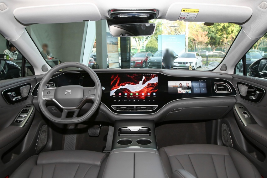 实拍飞凡F7都市版：售价18.99万，续航500km，性价比超越汉EV