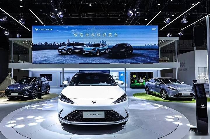 0adc4f91f72545a9d18ab285312e8e6.jpg