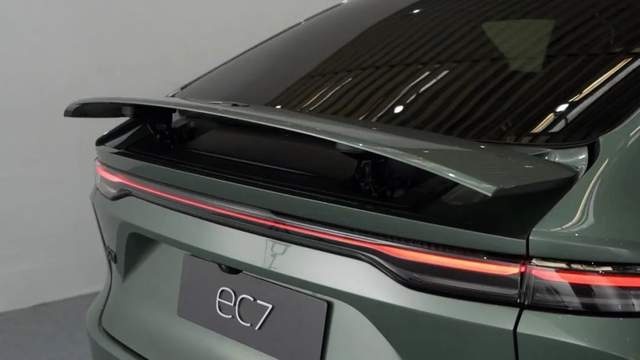 新任颜王EC7和改头换面的ES8有哪些值得关注的亮点？