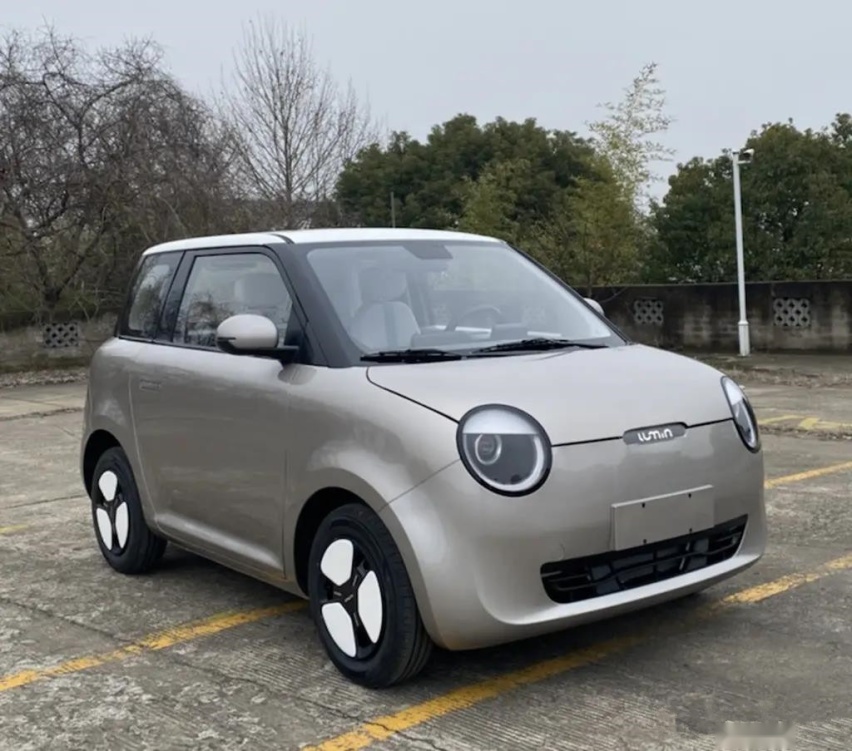 最软萌的A00级纯电小车 长安“糯玉米”曝光 还买宏光MINIEV吗？