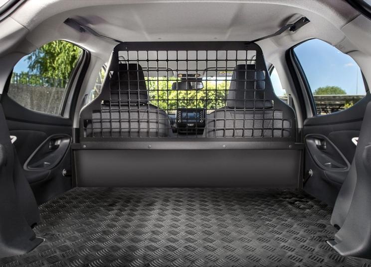 丰田造了一台YARiS Van 后排拆掉当货箱 1.5L自吸拉得动吗？