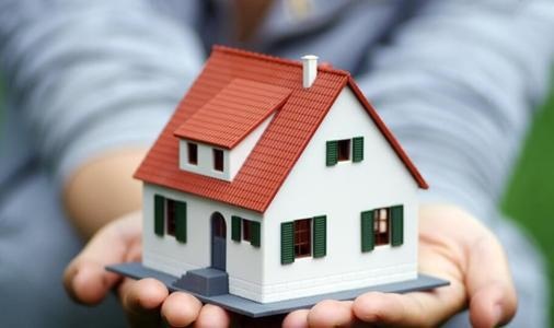 车市为啥低迷难翻身？6亿人月入仅1000元，老百姓真没钱买车