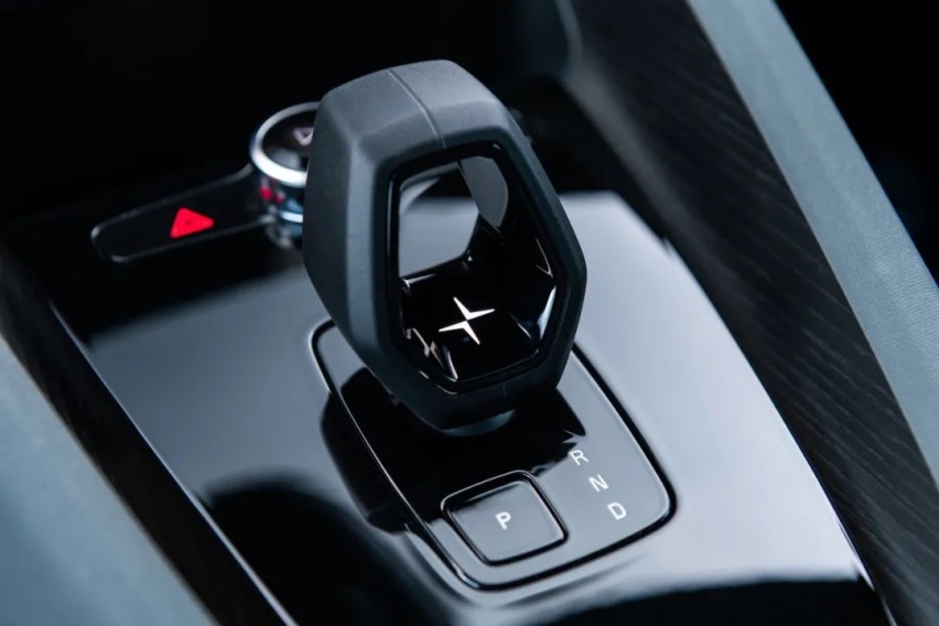 「导购」既然25万能拿下的Polestar 2，那还考虑什么？