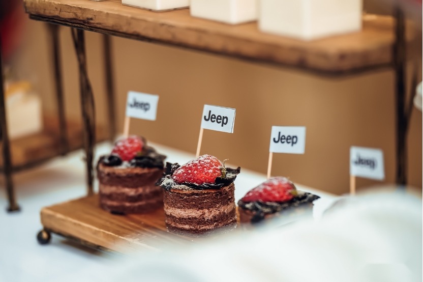 更远大的冒险 Jeep®全新⼤切诺基4xe城市全国巡演亮相成都