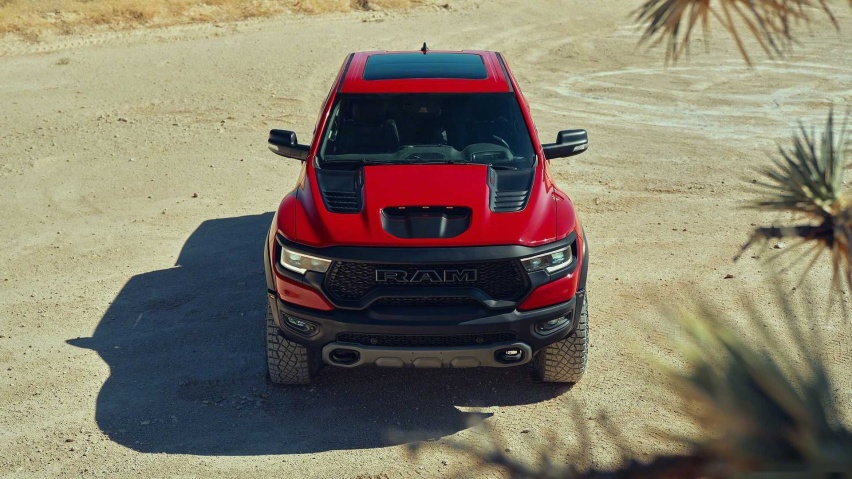 2021-ram-1500-trx (2).jpg