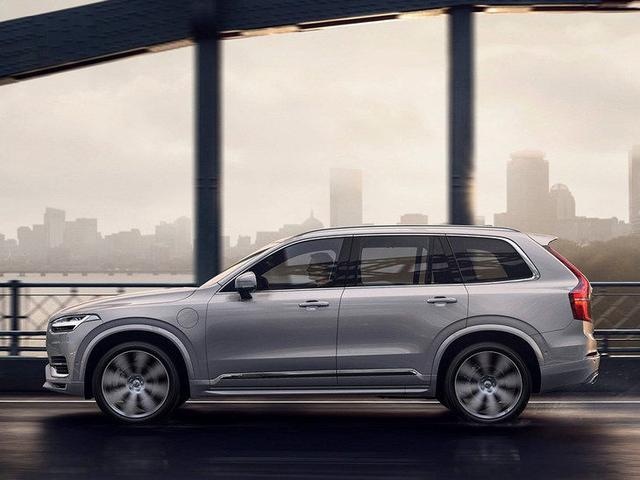 沃尔沃XC90换装全新2.0T发动机 油耗仅2.2L