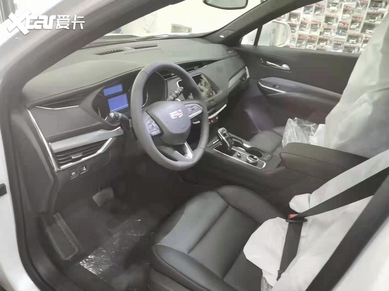 2.0T+强大气场，到店体验凯迪拉克SUV，跌至20万，香吗