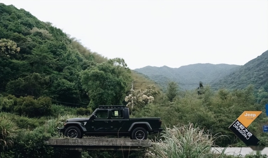 限量500台，通过性一流！Jeep角斗士先行版正式交车