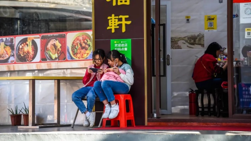 探寻老广的味道，我发现长安深蓝SL03也是一个务实派