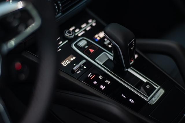 这款SUV Coupe，是真的出得厅房，入得闺房
