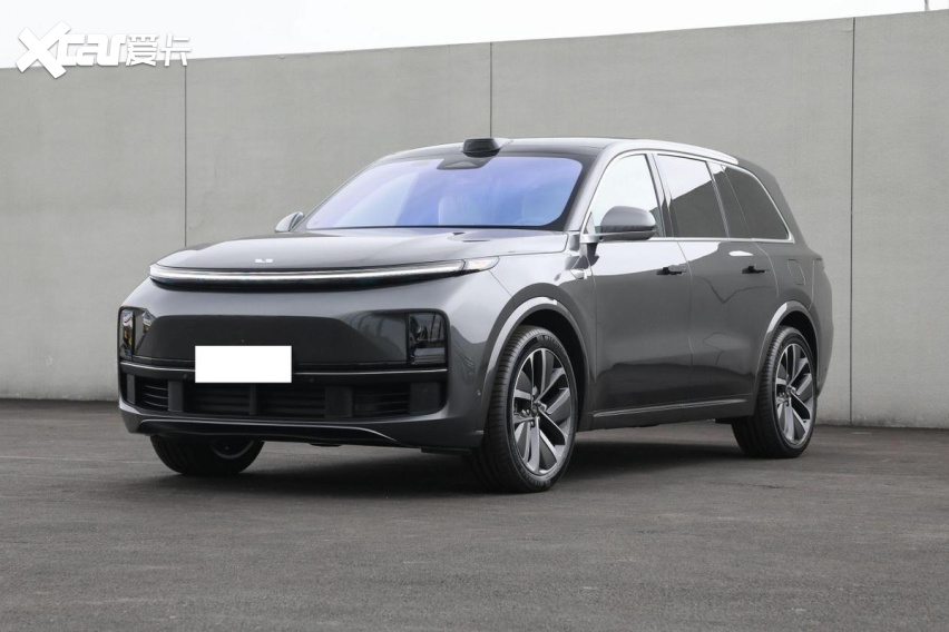 售价45.98万，理想L9强势来袭，“500万以内最好用的家用SUV”