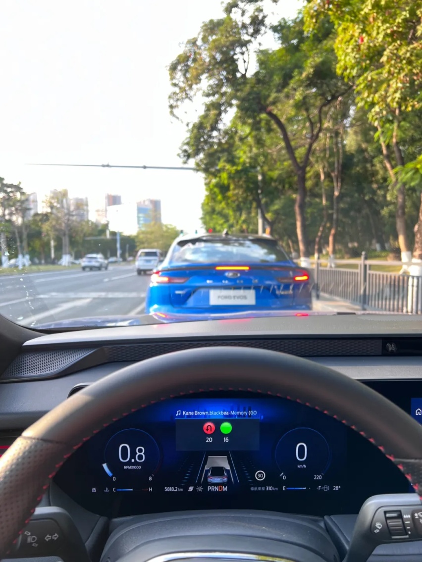 对主驾来说，一个完美的副驾驶应该是什么样的？