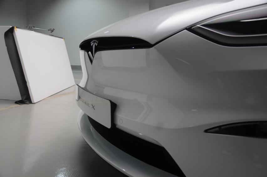 静态感受特斯拉Model S Plaid，静若处子的极简，动如脱兔的张
