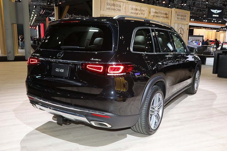 全新奔驰GLS 450实车