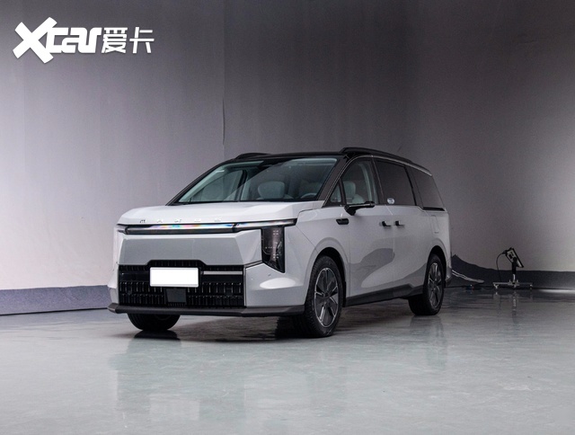上汽打造的家用MPV,续航超1300公里,自带冰箱,不足20万入手