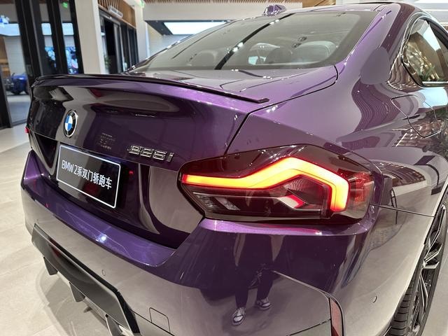 运动少年梦中情车 实拍宝马2系双门轿跑车