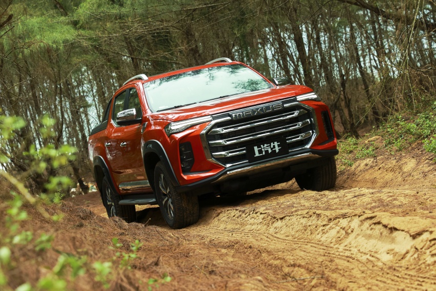 丰田Hilux GR SPORT海外发售 约合人民币24.8万元