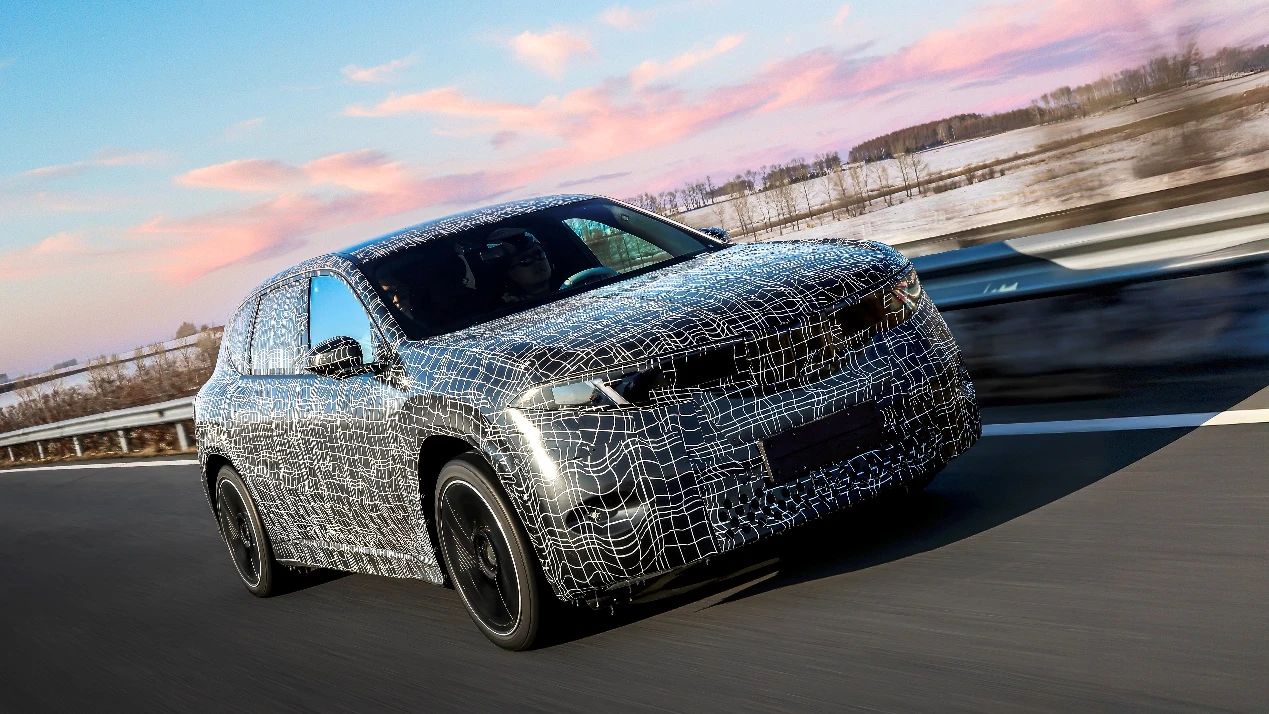 ����ǣ��Momenta���Ǽ���ر�������