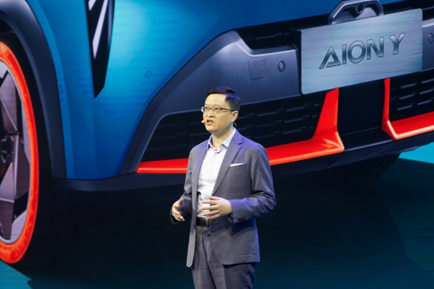 “10万级科技头等舱”AION Y上海车展上市