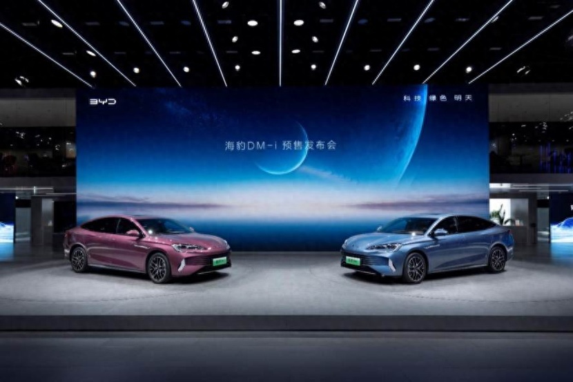 四款自主品牌轿车，可油可电是最大卖点，平替合资油车有戏