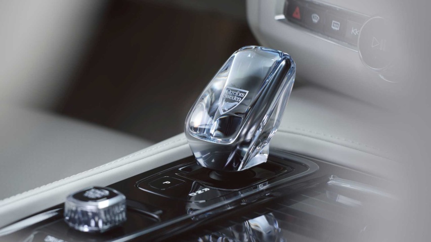2021款沃尔沃S90/V90发布，灯组进化，搭载轻混系统