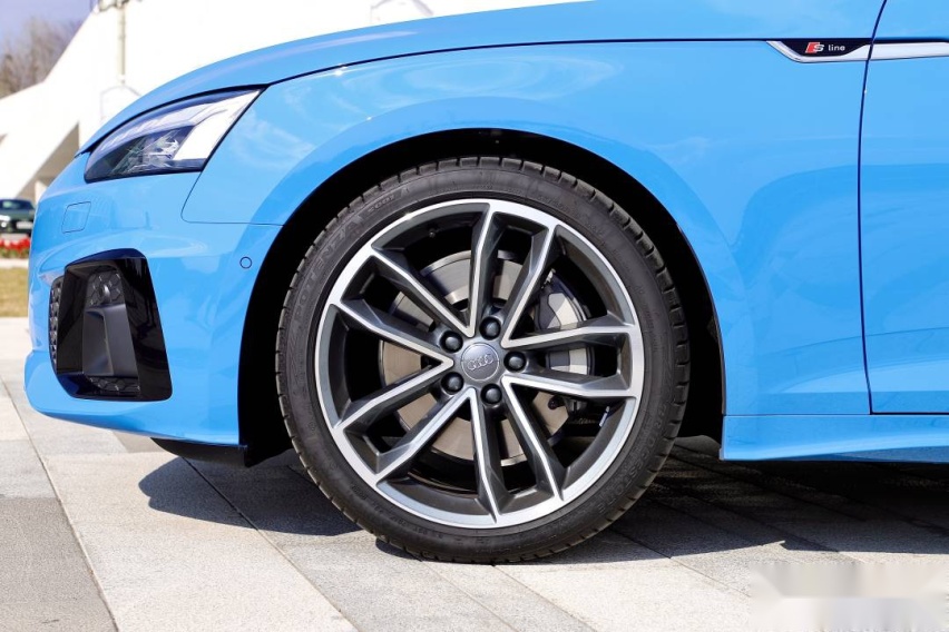 颜值“课代表” 试驾新奥迪A5 Sportback