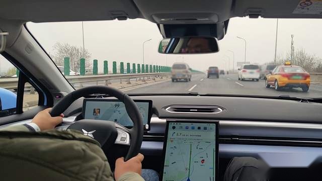 接近自动驾驶，但不是，开箱激光雷达+小鹏P5