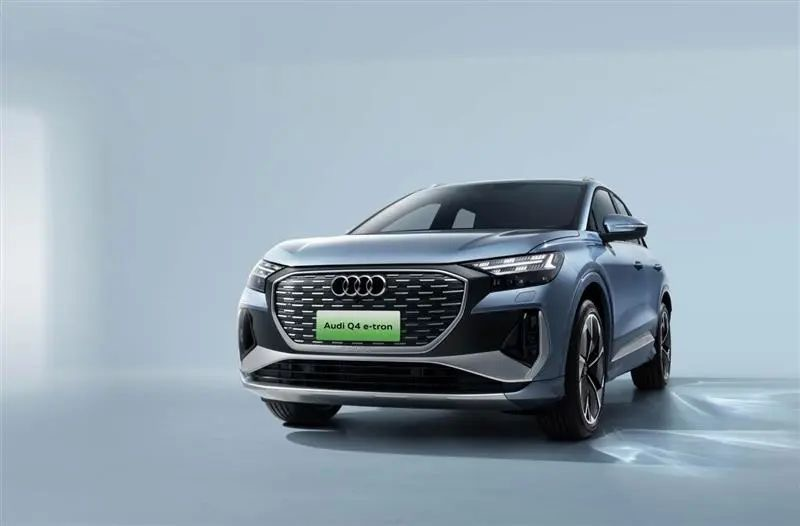 奥迪Q4 e-tron和特斯拉Model Y 豪华品牌与新势力你怎么选