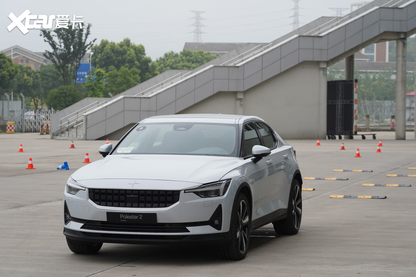 首试极星2:一部有灵魂的性能电动车