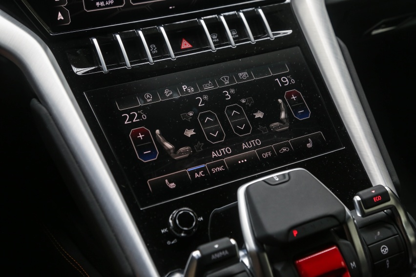 内燃机拥趸的Dream Car 试驾兰博基尼Urus
