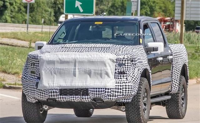采用全新悬挂 2021款福特F-150猛禽路试谍照曝光