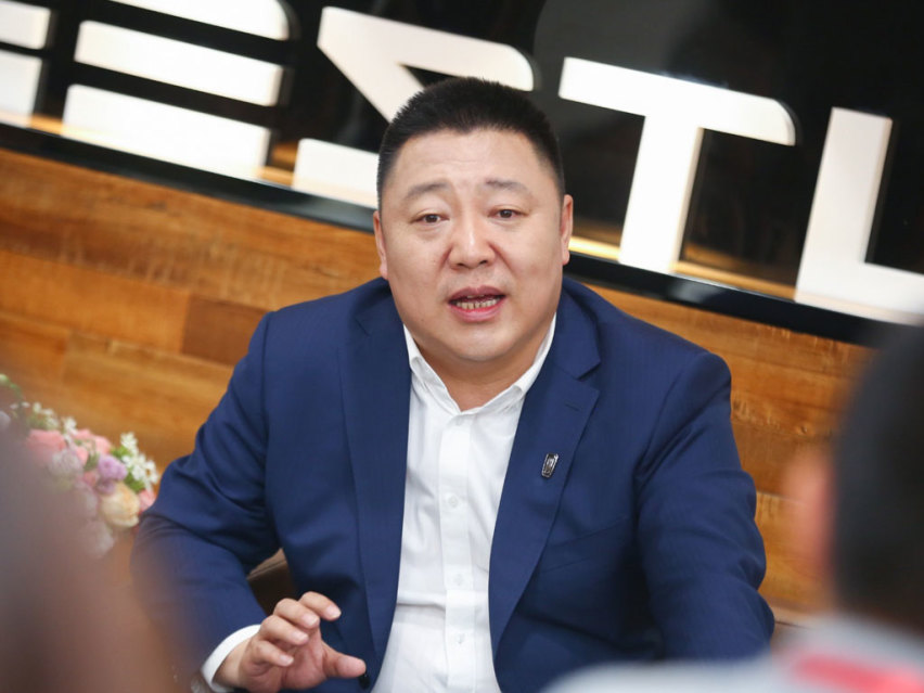 一汽奔腾 | 销量诡异、利润暴跌，“僵尸车型”救柳长庆于水火