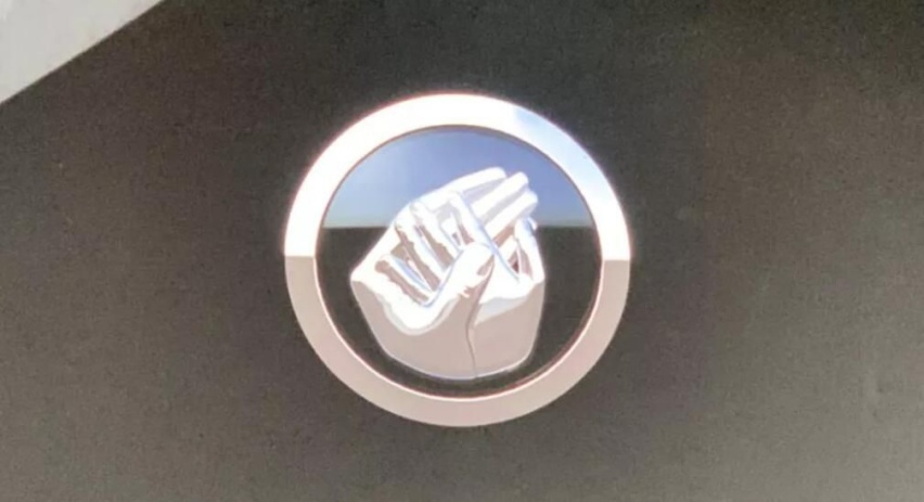 沙龙汽车：少年，我有变形金刚你可还有梦想？