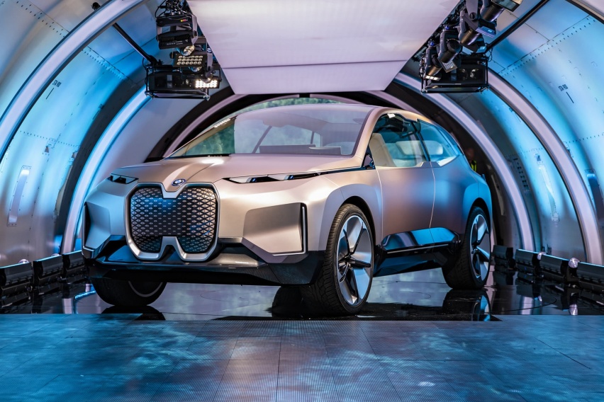 bmw-vision-inext-announcement-29463-1920x1280.jpg
