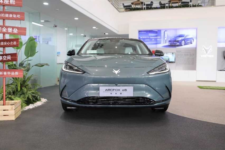 到店实拍极狐阿尔法S/T森林版，变化在哪？亮点在哪？