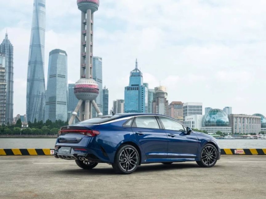 科技重构 东风悦达起亚凯酷（ALL NEW K5)亮相