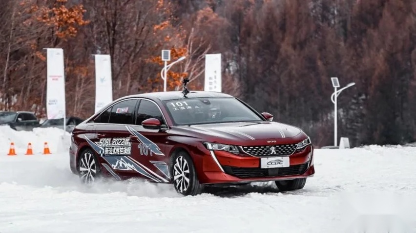 再夺2021CCPC冰雪挑战赛轿车综合冠军，东风标致508L如何做到？