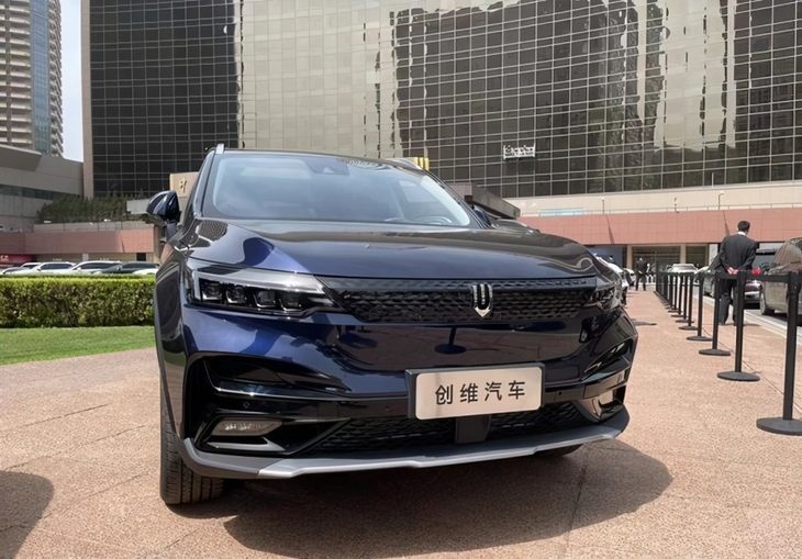 售价约合人民币38.88万 德国品牌Elaris将推全新纯电SUV